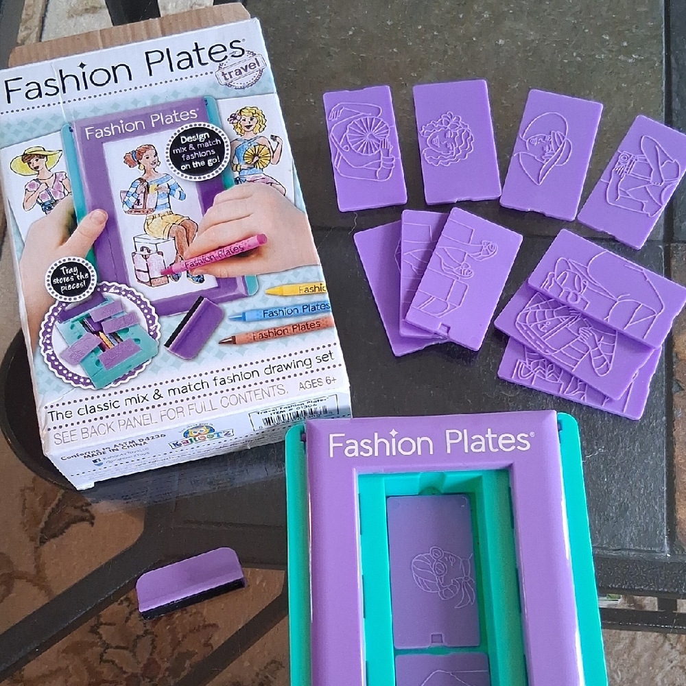 TRAVEL FASHION PLATES